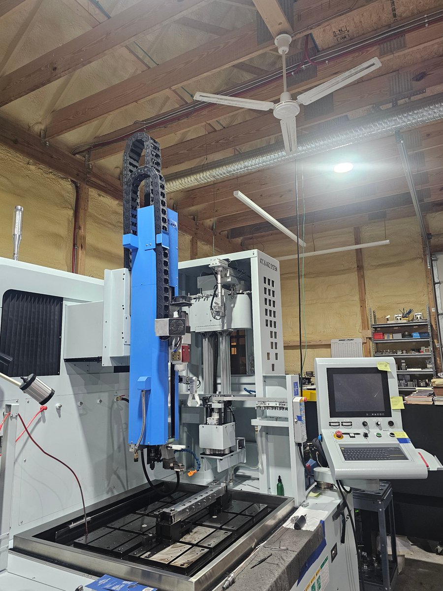 AC_Equipment's tweet photo. 2023 Oceans Tech FE-6040RA EDM Drill for Sale! Very Low hours on this one!  Contact us for more information. https://t.co/zUd1PAdxOb #EDM #EDMdrill #holedrill https://t.co/llFPIc1E8d