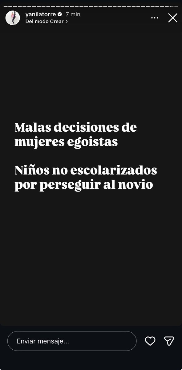 Florki58's tweet photo. La pelo en pausa de latower regodeandose de su información que le sopló la mala madre, quien además con wanpete son culpables, una por hablar mal del club del padre de sus hijas y la otra por darle vía libre https://t.co/oGg4BwpLOL