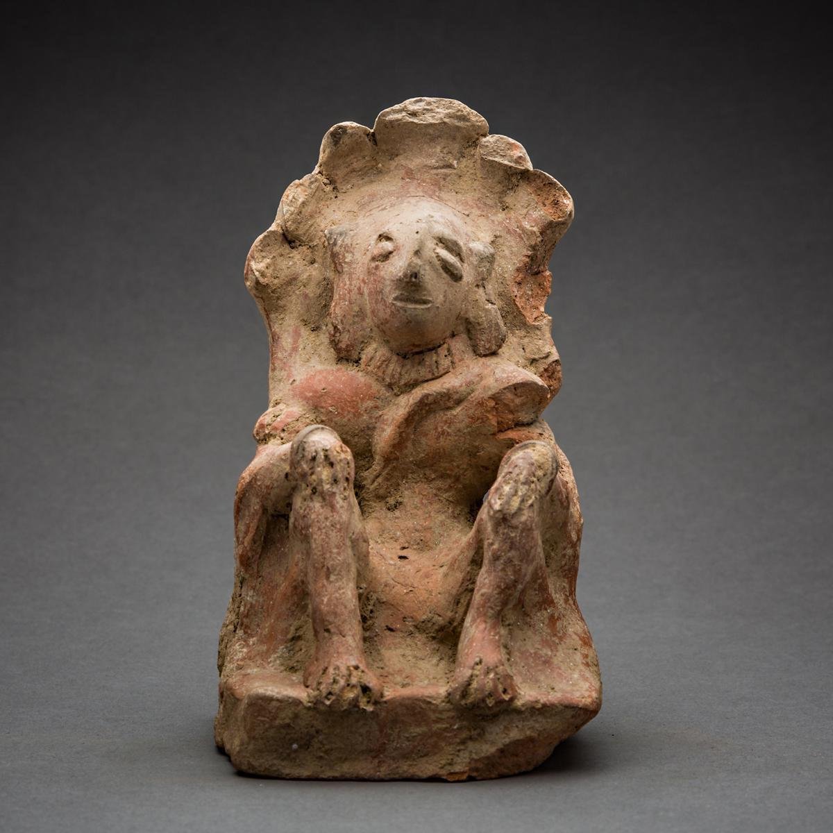 Royalsinghz3's tweet photo. This should clear all debates about Indus Valley Civilization, this terracotta idol popularly known as Cobra Man recovered from Indus Valley clearly Signifies Lord Vishnu 

The Pasupathi Seal & Cobra Man is more than enough evidence to prove that IV Civilization worshipped Hindu Gods