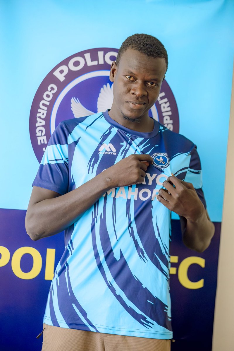 policefcrwanda's tweet photo. Welcome to Police FC, Moussa Limane!
We are delighted to announce the signing of 24-year-old striker Moussa Limane from Asante Kotoko.
Moussa joins Police FC on a two-year contract.
#WelcomeMoussa #PoliceFC #NewSigning #WeArePoliceFC https://t.co/EUHxIdJT2n