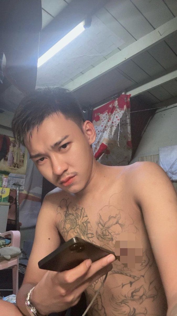 เก้า ร้าว tweet media