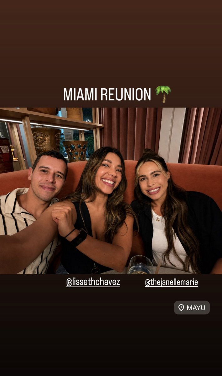 LisChavezsource's tweet photo. 📸| Lisseth via Julio’s instagram stories https://t.co/e1hGes61oK
