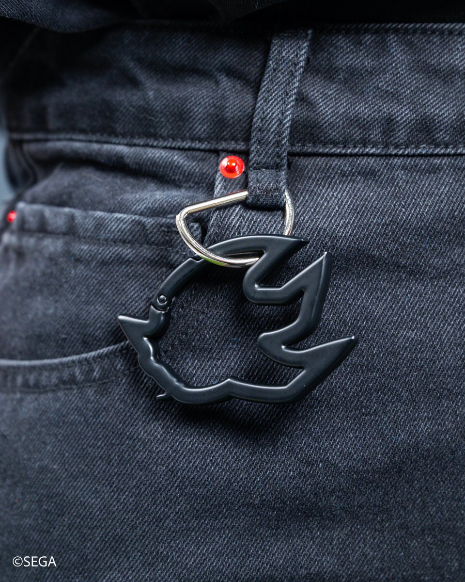 HandsSteady's tweet photo. Sonic, Shadow &amp; Knuckles Carabiner

Available this Friday 7/3 at 5pm EST

Text SONIC to 49469 for early access!

Available Globally (excluding Asia)
©SEGA https://t.co/mT2CaQHajW
