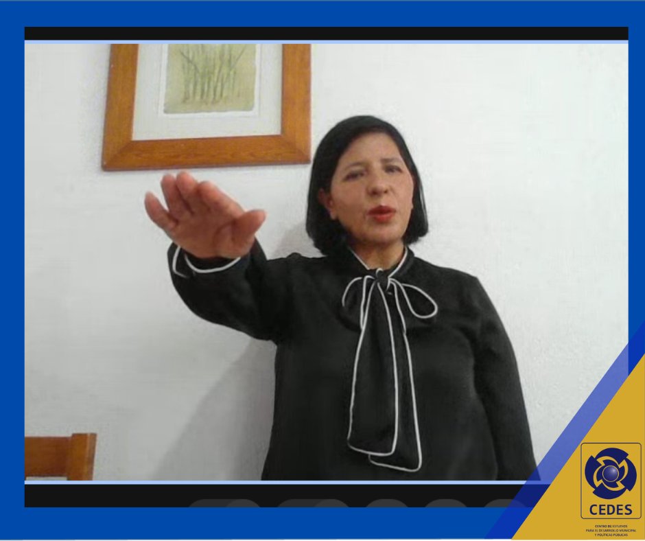 cedesunach's tweet photo. #Titulación | CEDES Realiza Toma de protesta y entrega Acta de Evaluación Profesional de Licenciada en Estadística y Sistemas de Información. Por “Reconocimiento a la Excelencia Académica”, de la Pasante María Verónica García Ronquillo. 
#OrgulloUNACH
#OrgulloCEDES https://t.co/hpG3YqTrD5