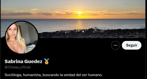 GJhonner's tweet photo. @Oiseau_oficial @ixxxabellita Lo peor es que te haces llamar Sociologa y 'Humanista'. Es que la plasta por mas que se oculte, hiede. https://t.co/9m7YM73Rtt