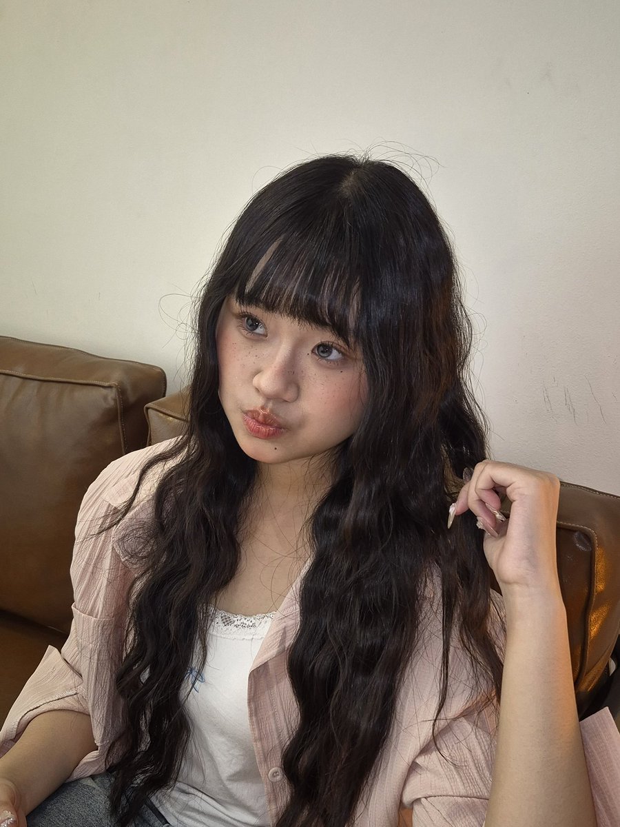 ileng tweet media