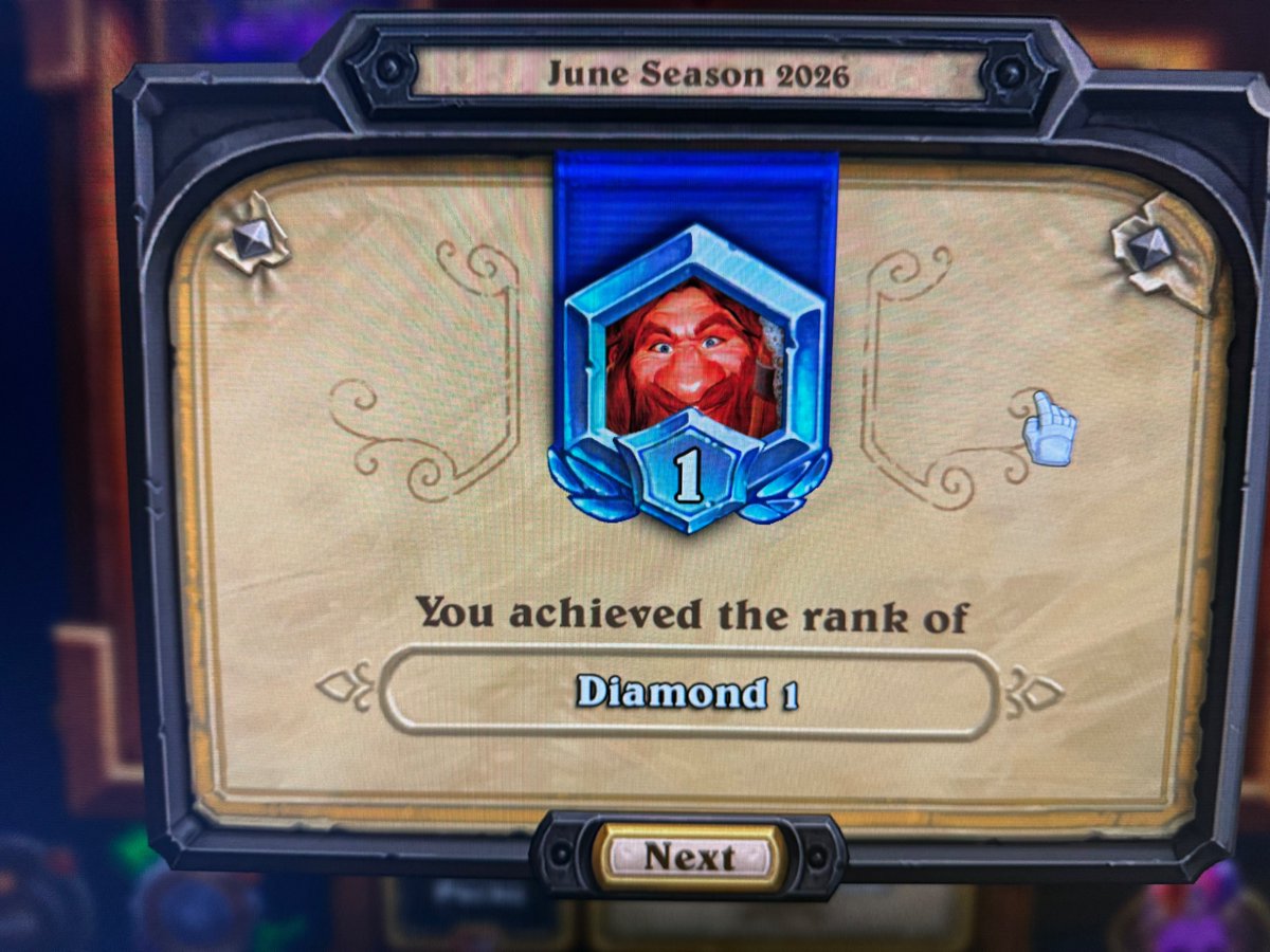 TTVTrauma's tweet photo. POV: You're sweating through Diamond 1 thinking Legend is basically guaranteed...

...then the season ends earlier than you expected.

Blizzard said, "Run it back." 💀

#Hearthstone #Legend #Standard #Ranked https://t.co/wepMruTWnp