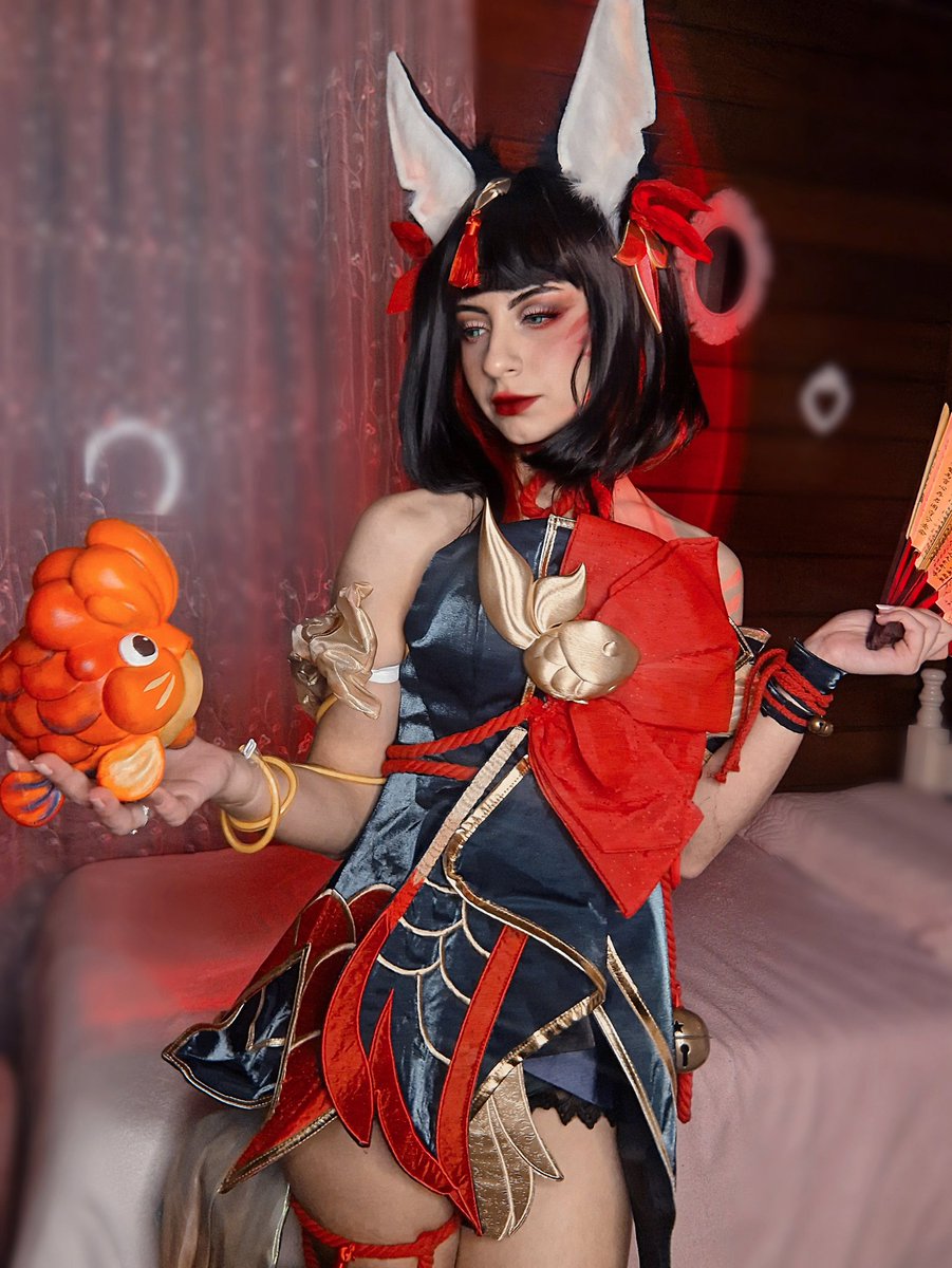 dearflavi's tweet photo. God of Opulence ❤️‍🔥
#Ahri #LeagueofLegends https://t.co/IFo631iZfG