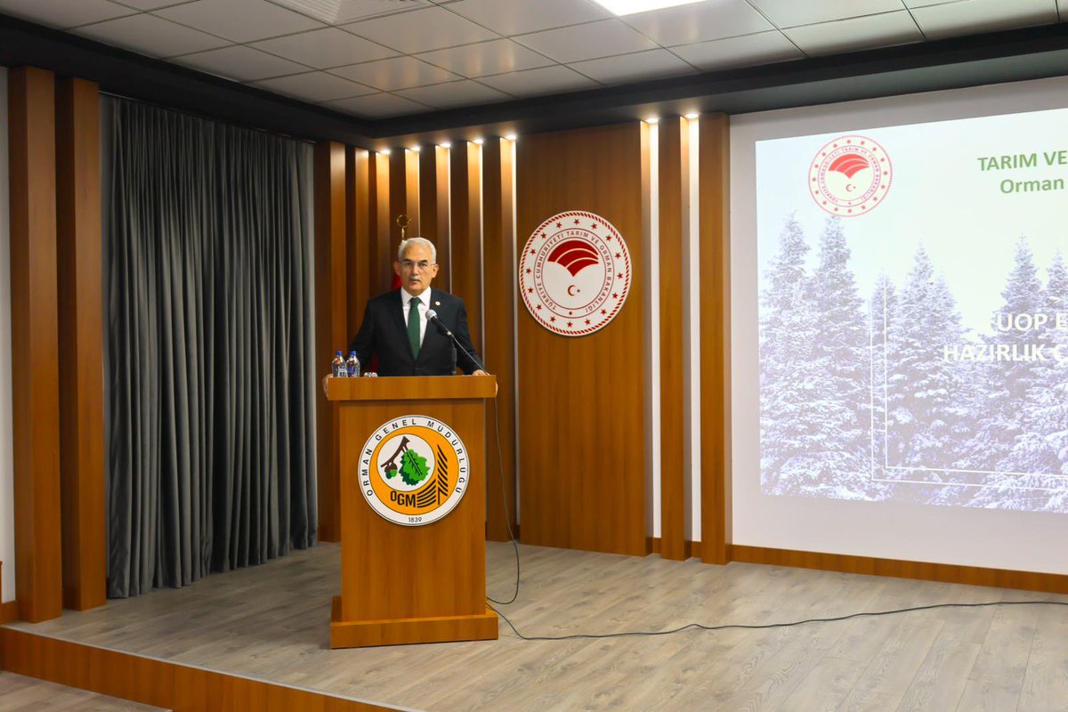 BekirKARACABEY_'s tweet photo. Ülkemiz ormancılığının 20 yıllık yol haritasını sahaya yansıtacak önemli bir adımı Bursa’da atıyoruz

Türkiye Ulusal Ormancılık Programı (2026-2045) Eylem Planı Hazırlama Çalıştayı ile iklime dirençli, sürdürülebilir, güçlü ormancılık politikalarını somut eylemlere dönüştürüyoruz https://t.co/pT1p7nspe6