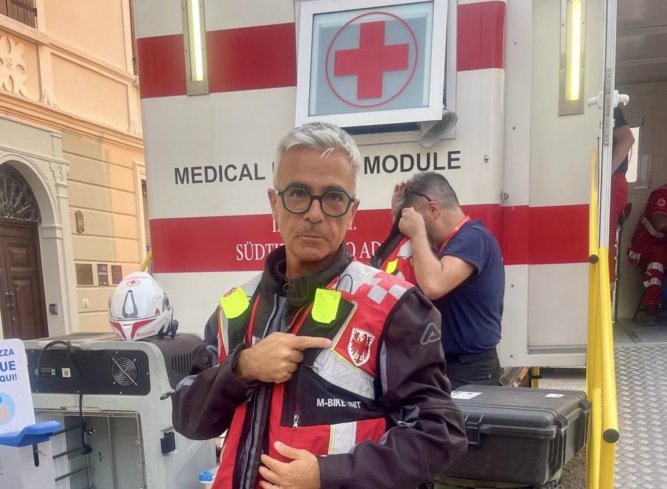 fabio_rispoli's tweet photo. #Solferino 2026 #CroceRossaItaliana
Servizio di #AssistenzaSanitaria e #Soccorso in #Emergenza #Urgenza.
Inoltre, piacevolissimi incontri, scherzi, giochi, fatica, passione, condivisione.
#UnItaliaCheAiuta https://t.co/LsWHZd2P23
