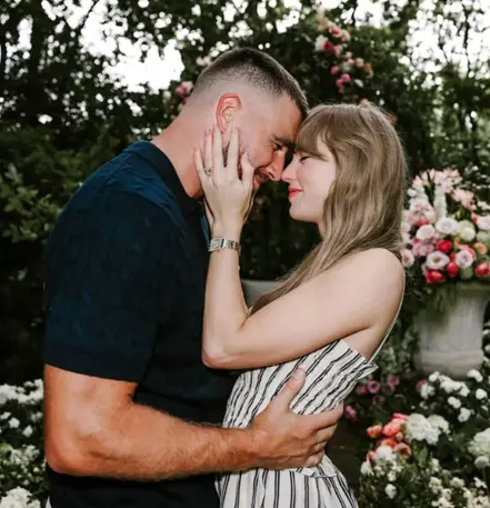 AboutMusicYT's tweet photo. Taylor Swift and Travis Kelce have donated $26M to more than 20 different charities this week, Variety reports. https://t.co/Cu4rgGrHAm