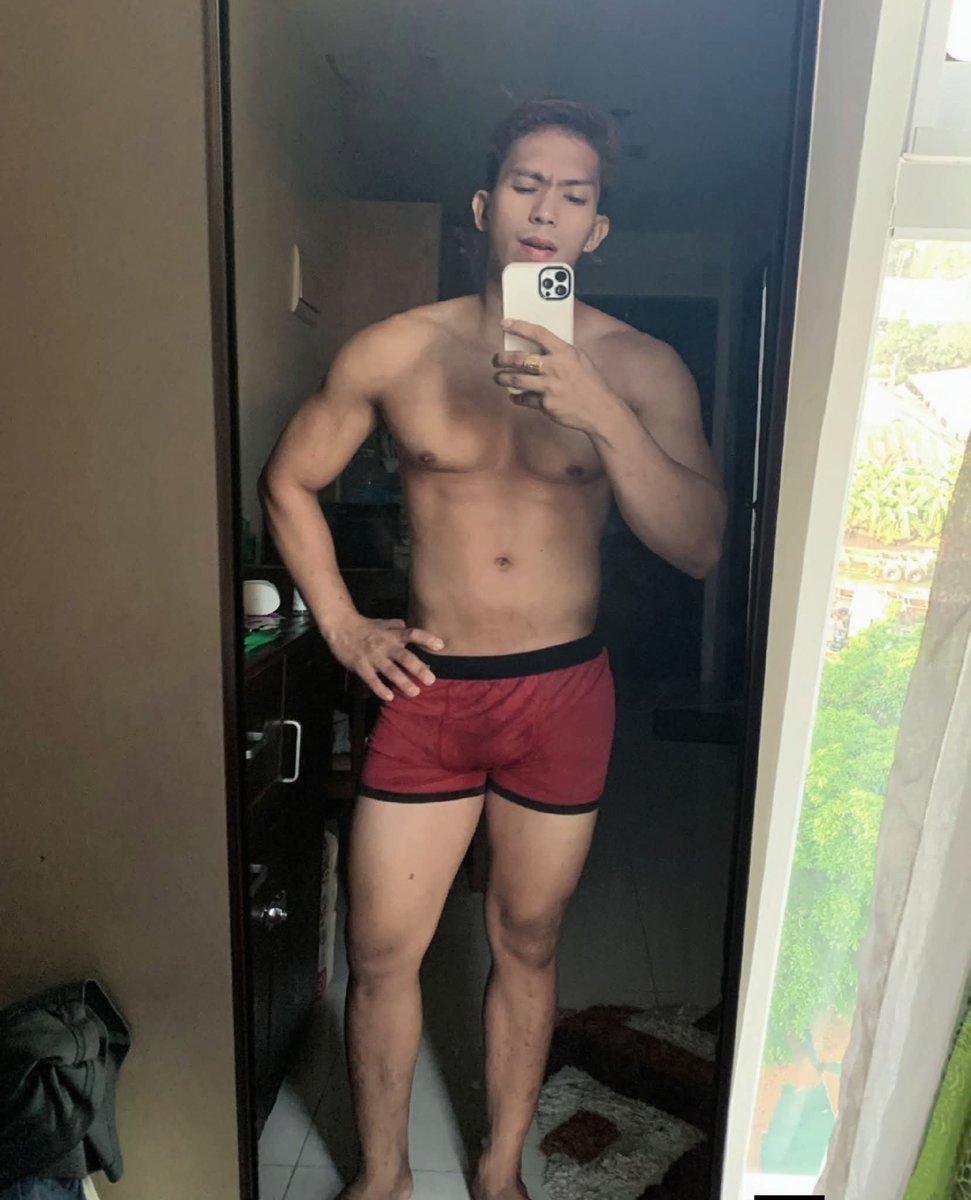 DaddyReyDaks's tweet photo. Goodnight everyone ��� https://t.co/80kd1FtD6M