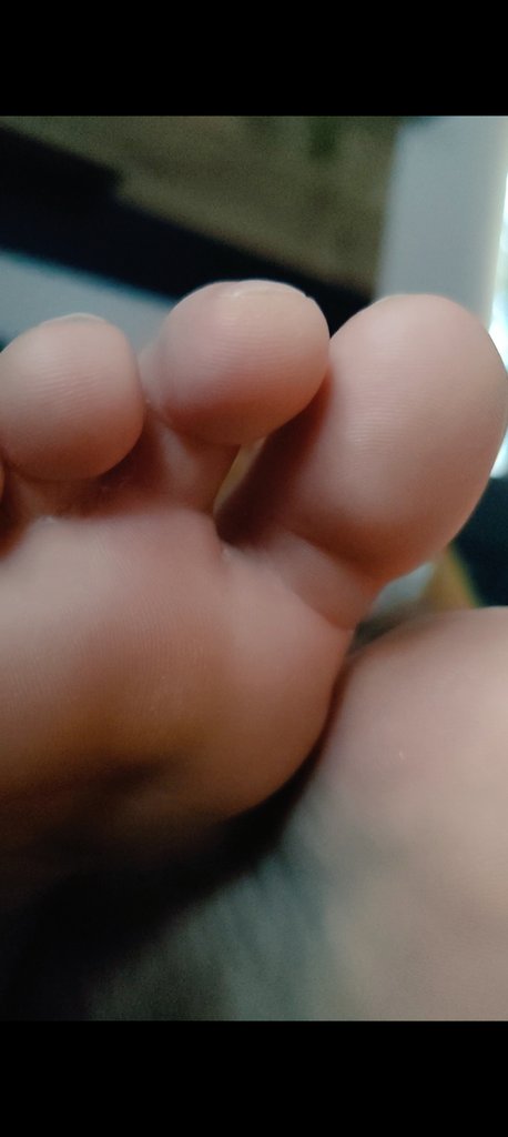 GermanFootGuy's tweet photo. Too close? 👣😉
Come a little closer...
More waiting for you here:
https://t.co/WGshAZ9Uku⁠�
#malefeet #toes #soles #footfetish #barefoot #feetpics #GermanFootGuy https://t.co/YDX66aYesw