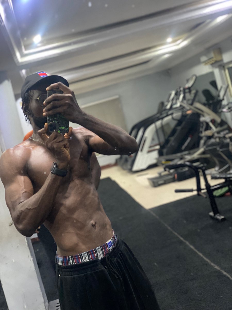 Perexcoze's tweet photo. Yes , I’m hotly and highly Vascular.
Pick your angle https://t.co/kWcIWLzjoI
