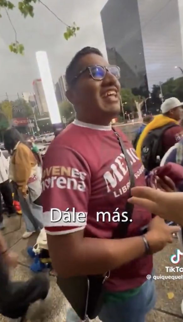 pumassandoval's tweet photo. @neoliberalover Hahaha put0 shrekxican. Conoció la palabra “rezago” y ya se cree con doctorado el hijo de mil prras 😂🤡  

Put0 aborigen https://t.co/Vvx2SZmsoD
