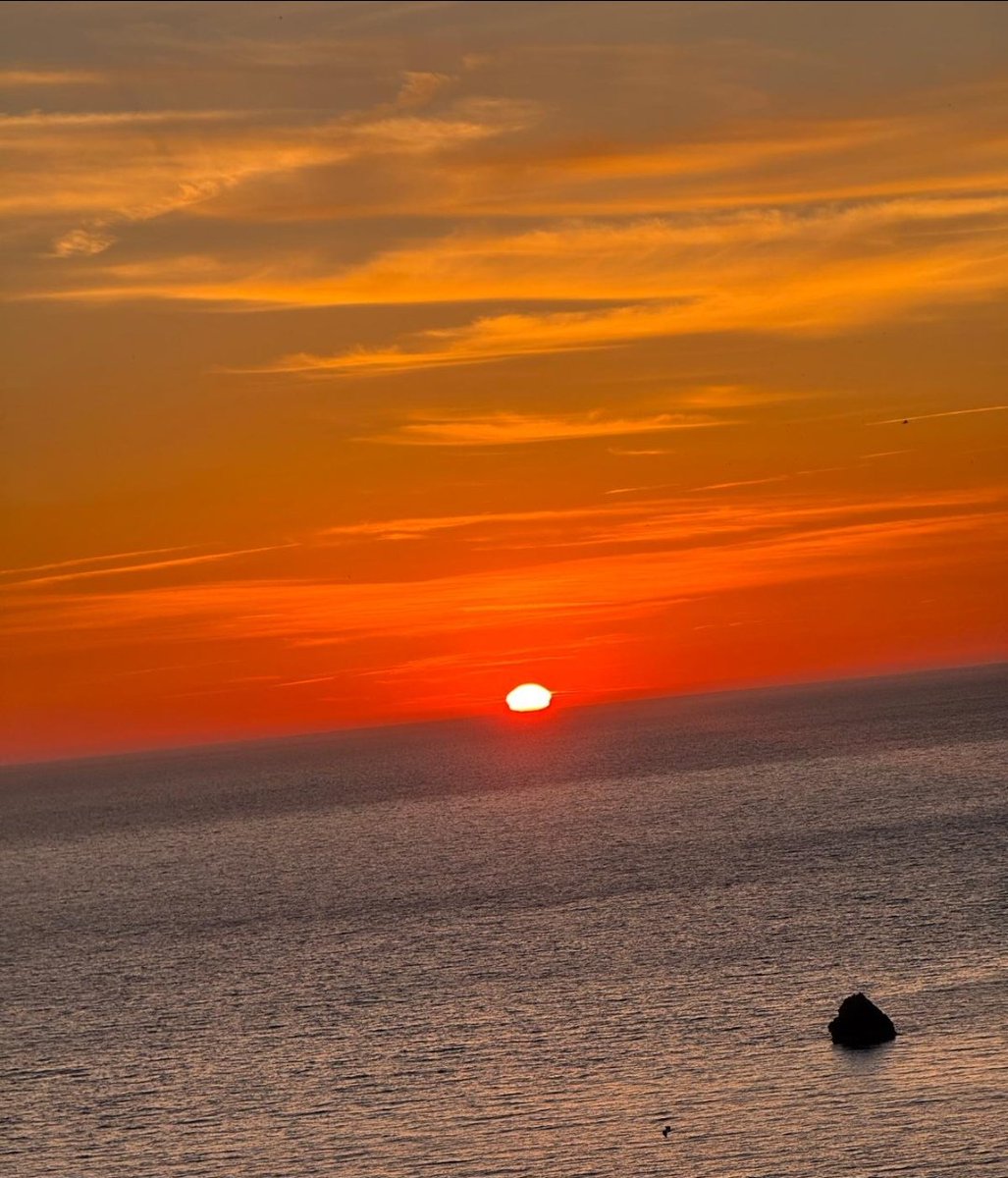 bellalilli161's tweet photo. #evening
#sunsetphotography
#sunsetlover https://t.co/yrpAbci2S0