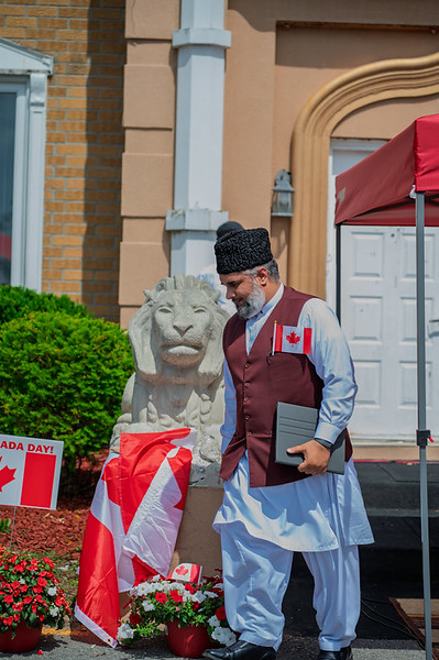 AhmadiyyaDurham's tweet photo. Happy Canada Day🍁
Thank you to all the attendees for taking the time to come celeberate with us and a special thanks to all the volunteers who worked tirelessly in the heat to make this event possible. https://t.co/MIbmDAz3jO