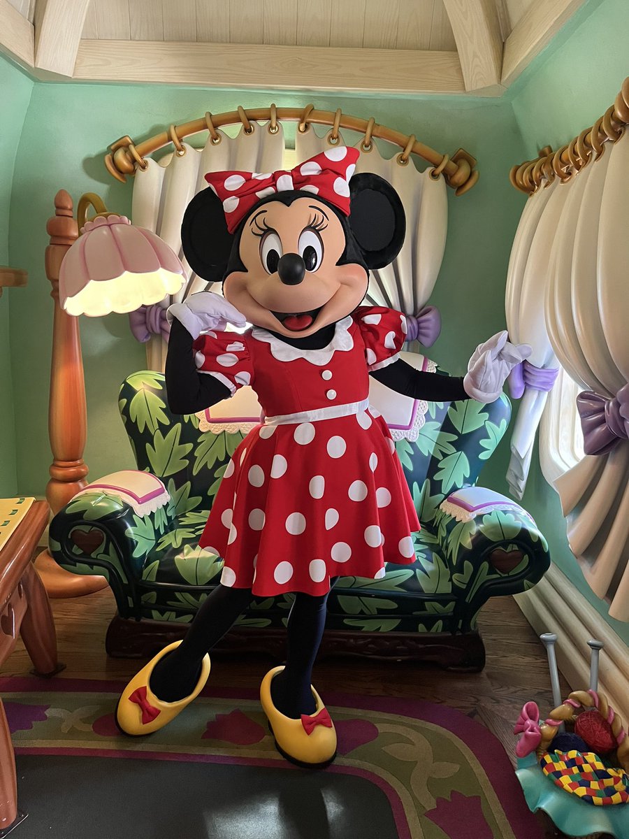 6/28、Day4 ディズニーランド2日目 70周年コスのミッキーに会えたー