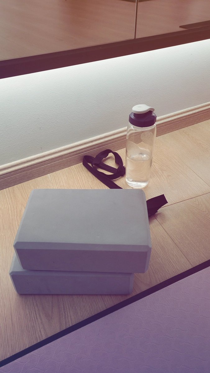 fmfw0802's tweet photo. RECENTLY 🤗🔮 https://t.co/KGG7Tc7J1W