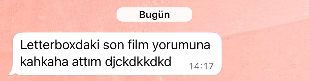 aphroditeisback's tweet photo. uzman film eleştiricisi olunca böyle mesajlar geliyor evet https://t.co/FmcXptRTXM