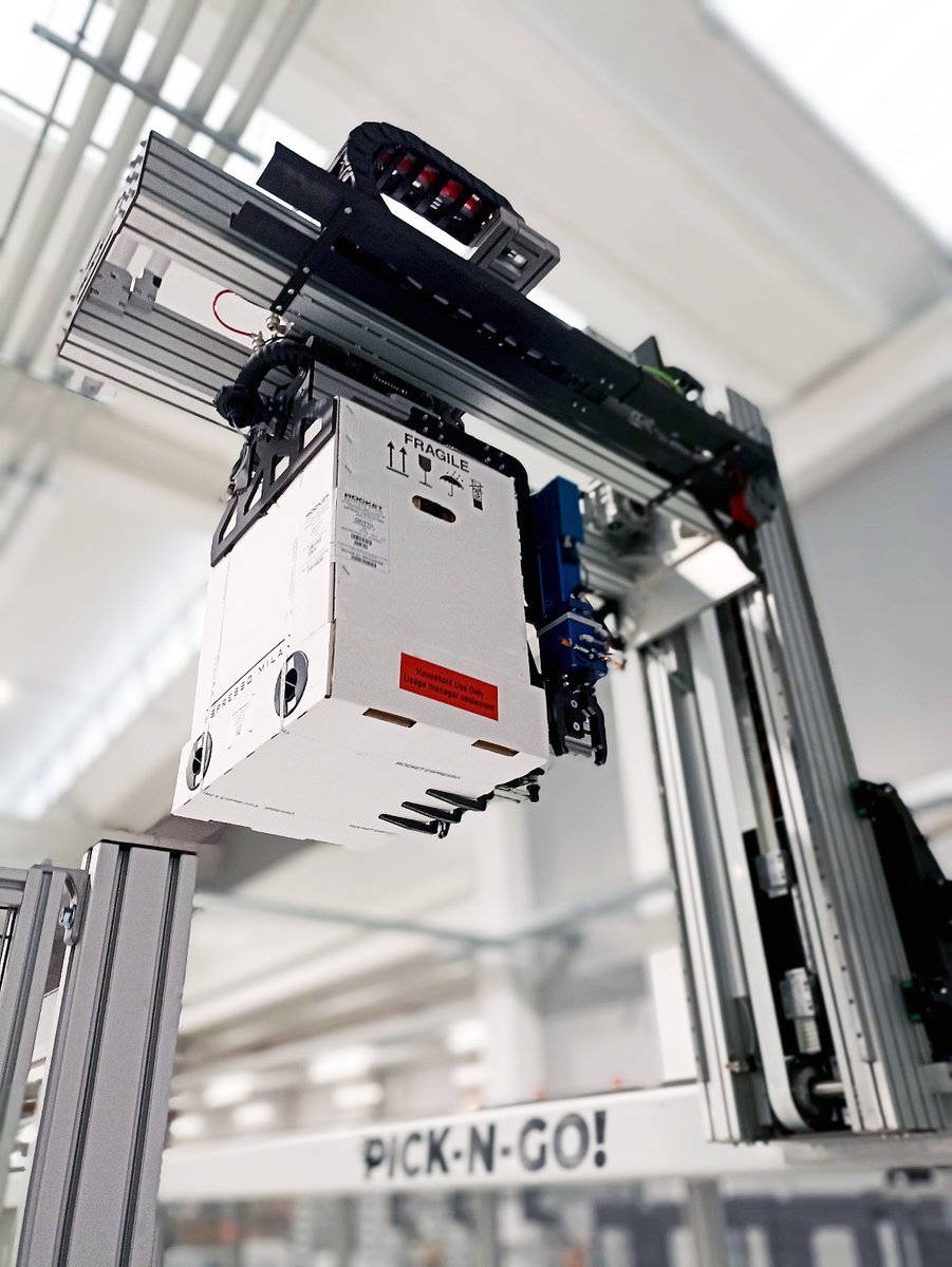 Omas_Automation's tweet photo. Guida Reddit: come scegliere il pallettizzatore giusto per il tuo impianto: https://t.co/icp5NIgTXK https://t.co/RKdyoWmfXx