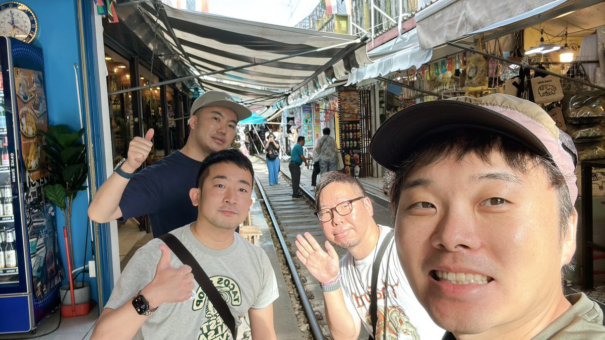 syutaro730's tweet photo. タイ旅行めちゃくちゃ良かった！！ https://t.co/TfaHGdncAd