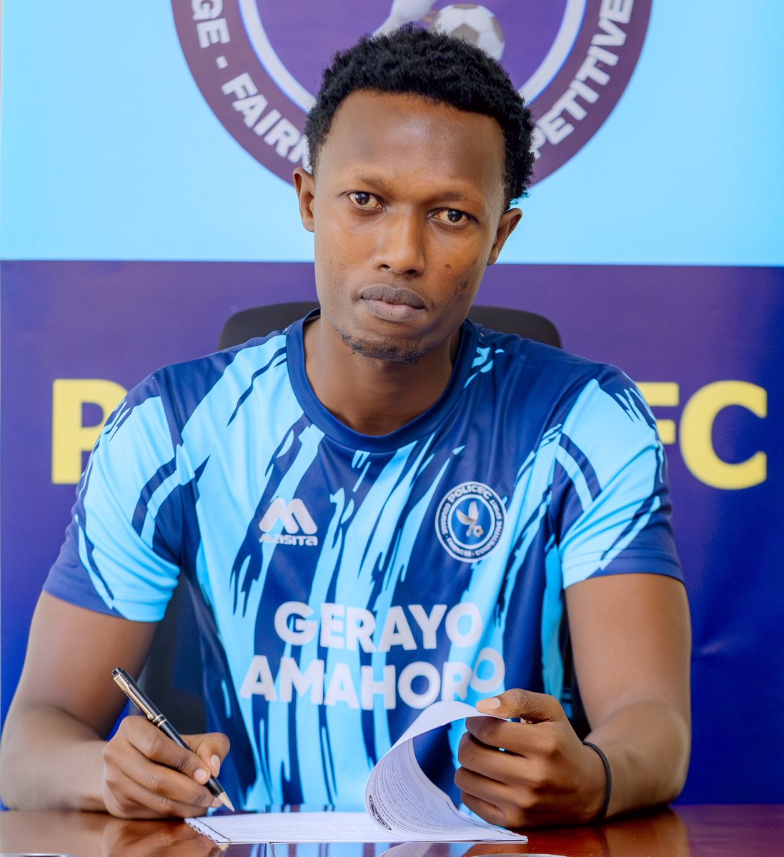 policefcrwanda's tweet photo. Police FC is proud to announce the signing of Rushema Chris, a talented young defender, from Rayon Sports.
Chris joins the club on a two-year contract, adding youthful energy, determination, and promise to our defensive unit.
#WelcomeChris #PoliceFC #NewSigning #WeArePoliceFC https://t.co/VFA9hS0cP3