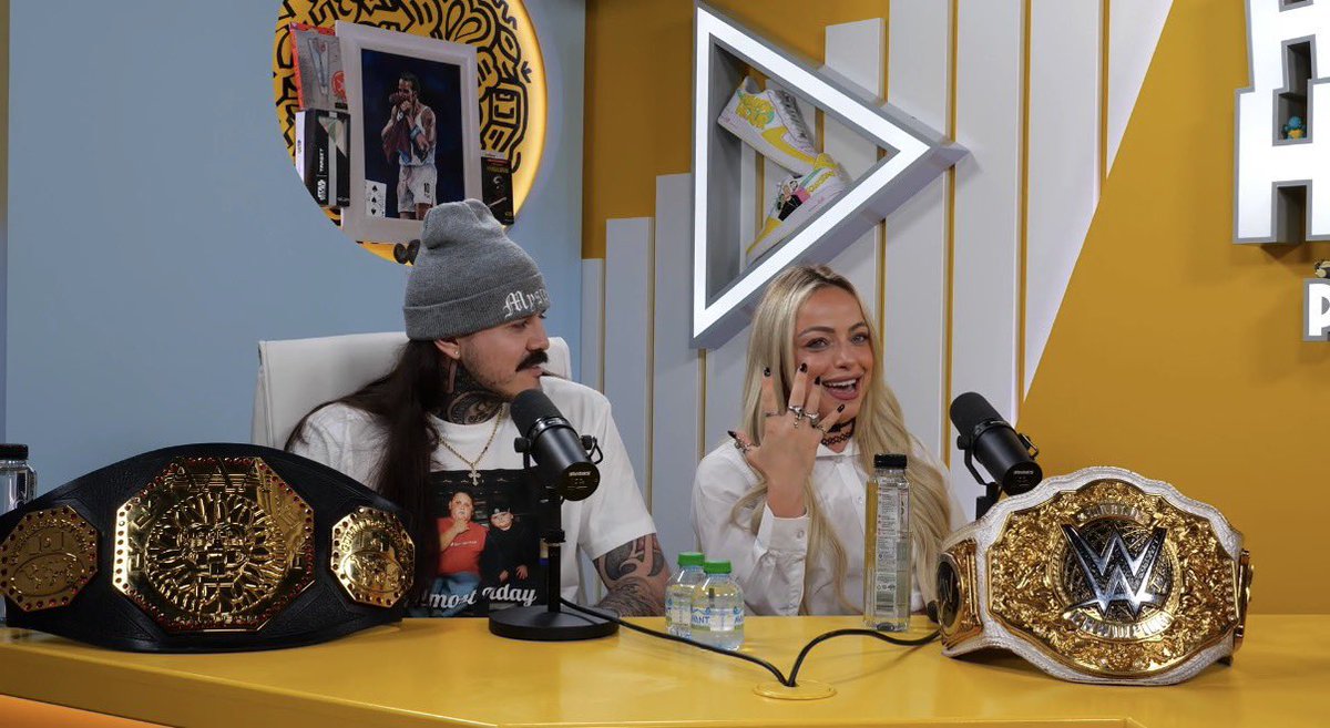 MaidisonR's tweet photo. Hottest world champion couple of alllllllllllll timeeeeeeeeeeeeeee ❤️

Also the way he looks at her when she’s speaking 🥹🥹 https://t.co/kTlrR2AAOR