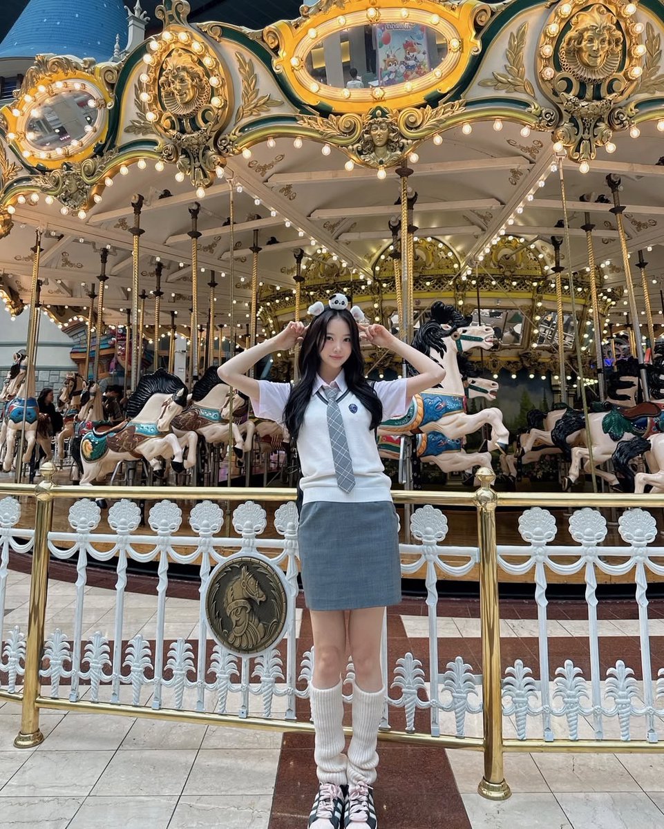 ho_ri_37miona's tweet photo. #307time
スニーカーと未央奈ちゃんて恋よね👟 https://t.co/tVwmkY0cFj