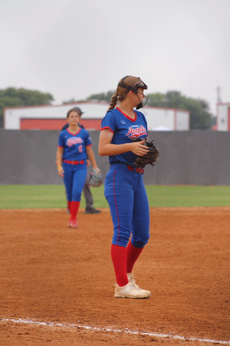 piper_hansen15's tweet photo. ALL DAY EVERYDAY!!

#SoftballRecruiting #Fastpitch #StudentAthlete #coronaangelscoleman https://t.co/TGqCyxgZ8h