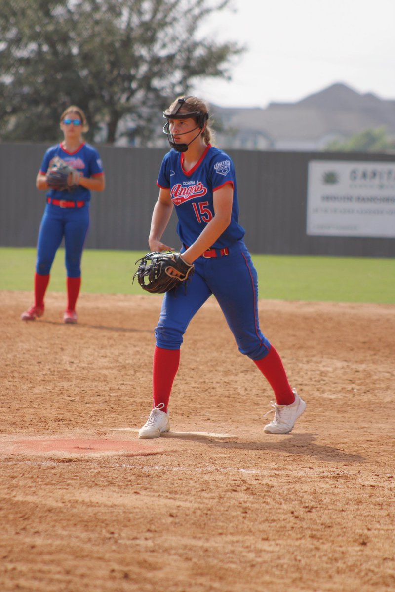 piper_hansen15's tweet photo. ALL DAY EVERYDAY!!

#SoftballRecruiting #Fastpitch #StudentAthlete #coronaangelscoleman https://t.co/TGqCyxgZ8h