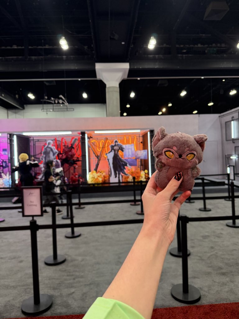 wolfiepips's tweet photo. Everything Valko is removed from the booth - nothing Valko remains😭😭

#BRINGBACKVALKO #VALKOCOMEHOME https://t.co/JJKA5CE9IW