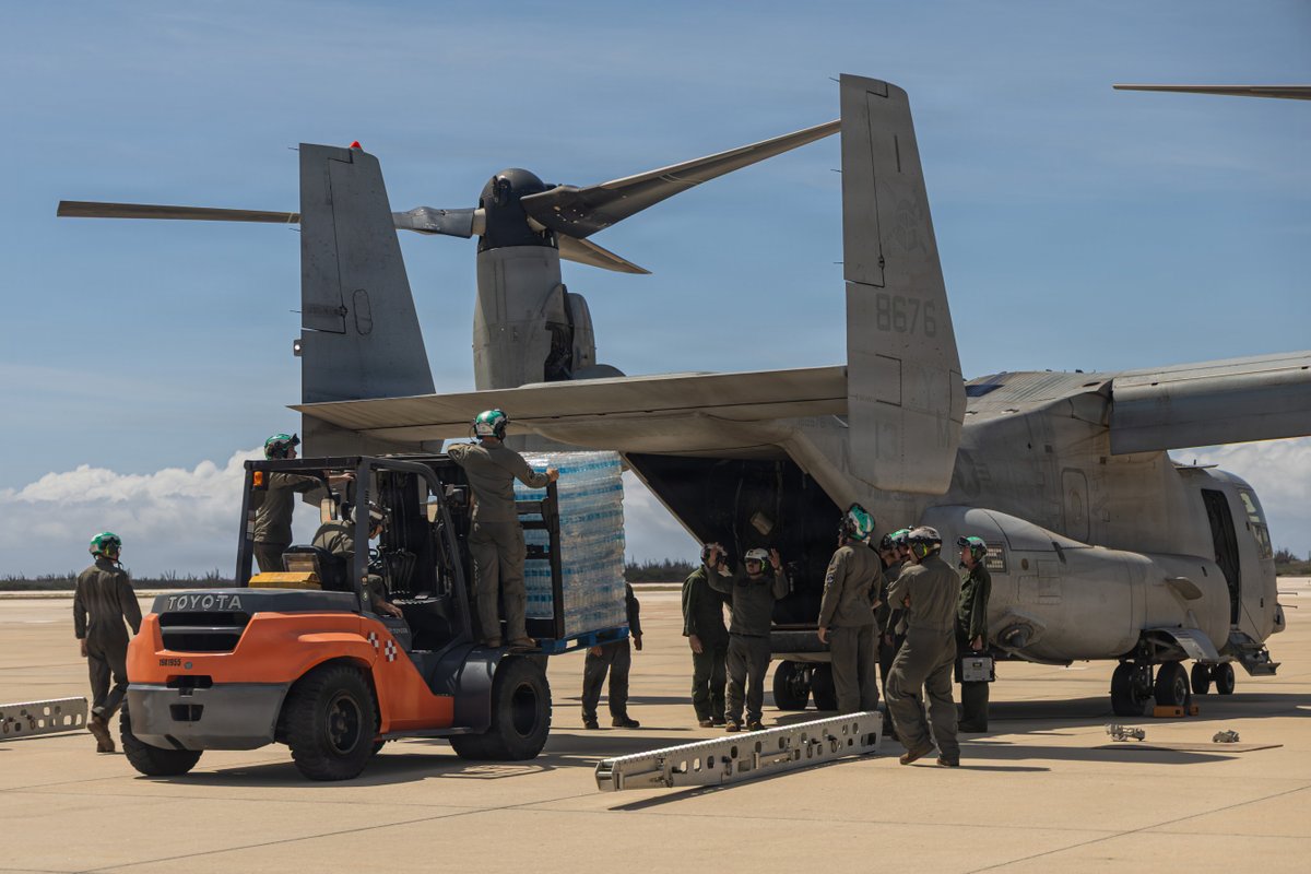USMC's tweet photo. #Marines with the 24th Marine Expeditionary Unit load supplies on MV-22B Osprey with supporting supplies at Hato Airport, Curacao. 

At the direction of @Southcom, assigned U.S. military forces are supporting @StateDept-led U.S. disaster assistance to the people of Venezuela in the aftermath of the June 24, 2026, earthquakes.

#MarineCorps #USMC #SemperFi #Support