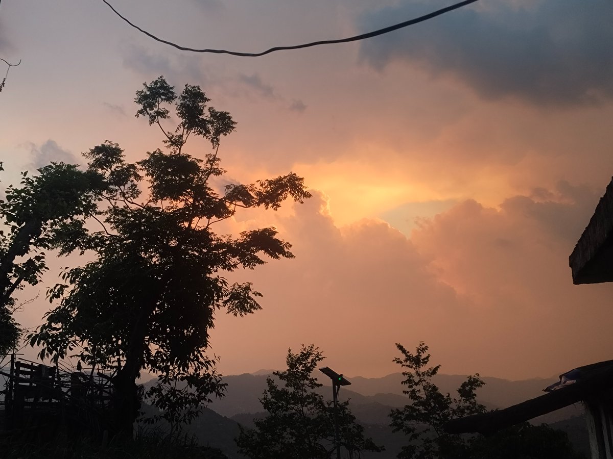 GiganOTP's tweet photo. @RiseBharata My village in uttrakhand https://t.co/9f1V55U119