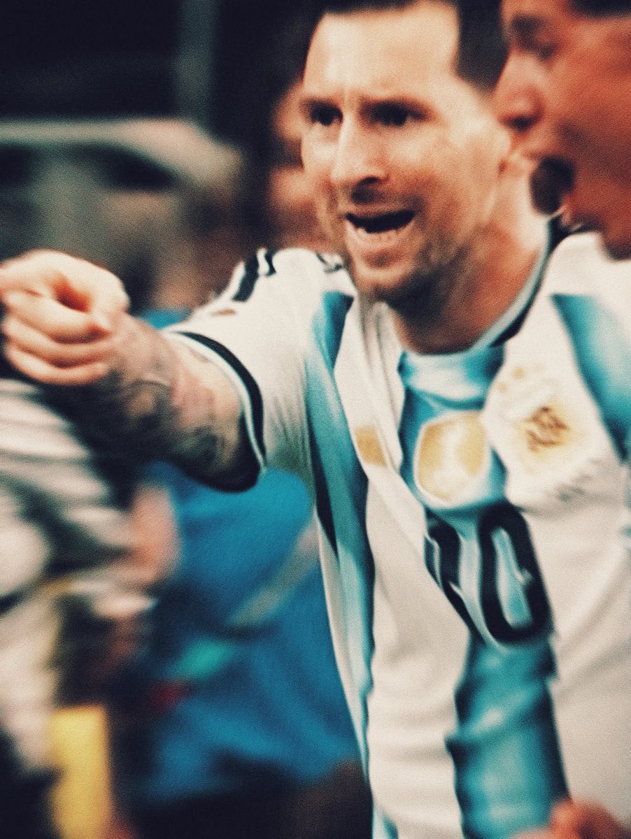 MessiOnyx's tweet photo. FRAME by FRAME https://t.co/zizslyBQpo