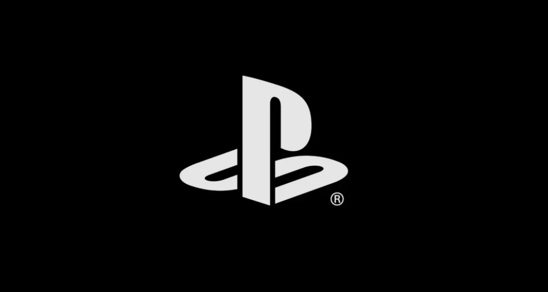 Shunkiroth's tweet photo. Datos que os ayudarán a entender por qué tras la funa a Sony, sus acciones han subido un 3%:

1⃣ Este movimiento es anticonsumidor y pro accionista.

Sony propone terminar con su mercado físico, quitando de un plumazo infinidad de costes y a la larga ya se prevé que afectará también a plantilla, infraestructura y mercado de segunda mano.
Esto supone una inversión cómoda y favorable para sus accionistas, quienes ven una oportunidad en todo esto y están respaldando a la empresa en su decisión.
Y no solo esto, si no que al eliminar todo el panorama físico, se van a atribuir la libertad de revalorizar sus precios a conveniencia, tanto en tienda, vendiendo cajas con códigos, como en la PS Store, y que se paguen los juegos íntegros en su valor principal, sin oportunidad de cambio o venta posterior.
Evidementemente, para nosotros es una soga al cuello pero los accionistas se están frotando las manos porque es puro quitar gasto y maximizar beneficio a costa nuestra. Las tiendas seguirán llenas pero nos venderán un efecto óptico pues será a base de cajas vacías y tendrán el control para constringir mucho más su mercado, osea, a nosotros.

2⃣ El 3%.

Si hubiese sido un anuncio realmente positivo para la empresa, para la envergadura de la noticia y el tipo de prospección y previsión necesarias en estos casos, este 3% hubiese sido de 4 a 7 veces mayor.
Vamos, que aunque sea un valor positivo, es pura fachada.
Esto denota solamente una amortización del golpe y cuando veremos realmente la repercusión será pasados unos días cuando se comiencen a hacer notar las cancelaciones de reservas, malas ventas, desuscripciones, etc, de parte de los consumidores.
Creo que no tardará especialmente mucho si todos le damos un buen golpe en el hocico.

3⃣ El 20% de sus consumidores de formato físico.

Puede parecer poca gente dicho así pero la realidad es que son más de 25 millones de personas consumiendo activamente esa parte del mercado.
¿Ahora ya no parece un margen tan pobre, a que no?
Su pretensión es la de hacernos virar hacia el digital hasta hacer que el físico desaparezca por completo, como os decía en el primer punto.
Que no os engañen estos márgenes porque como veis esconden muchísimo más de lo que parece.

📝 Ahora ya os hacéis una idea mejor del paso tan ruin y despiadado que han dado.
Paso que evade totalmente el diálogo entre consumidores y empresa y pretende pasarnos por encima, violar nuestros derechos y, al final de su prospección, que dejemos de ser personas disfrutando de juegos con carácter, critero y libertad y pasemos a ser máquinas sin voz ni voto a las que puedan controlar y exprimir con cada clave y contenido vendidos.

Ahora cada uno que piense si realmente está bien seguir apoyando a una empresa que se atreve a tanto en nuestra contra y si no es para alzar las antorchas y bajarles los humos de golpe.

Como consumidores tenemos y siempre hemos tenido el poder de decidir y hacer cambios, son quienes son y están donde están a costa nuestra, que a nadie se le olvide, pero nuestro peor enemigo es la inacción y el pasotismo.

➡️ Actuad todos, dejad de consumirles, dadles donde les duele, mantened esto presente hasta el final y os bien prometo que los hombres de la silla no tendrán cojones a volver a tratarnos como a ganado.

Buenas tardes. 🫡