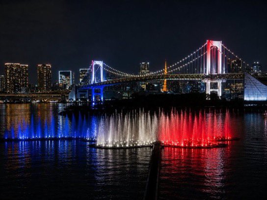 townhallcom's tweet photo. To celebrate America’s 250th anniversary of independence, Japan will illuminate the Tokyo Tower, Rainbow Bridge, and Tokyo Aqua Symphony in red, white, and blue on July 4th 🇺🇸 https://t.co/P9Uzpd1cOU