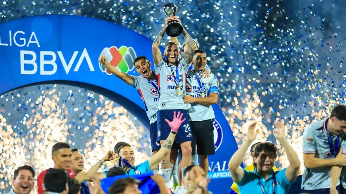 RodPorterBridgs's tweet photo. @Sergiom01358737 @Iammarconunez @raichixw @mikemaquinadel De este Cruz Azul, hijo de toda tu putísima madre. https://t.co/K55nWJTar9