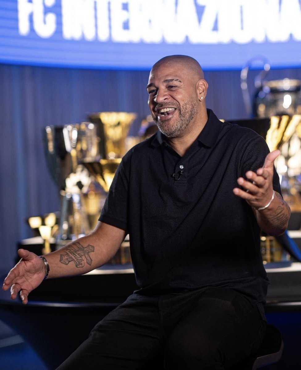 futebol_info's tweet photo. Adriano Imperador ganha descontão do Bradesco e parcela dívida por empréstimo até 2031.

Da dívida total de R$ 268,3 mil, o banco aceitou receber R$ 200 mil, dando um desconto de mais de 25% ao Imperador.

Adriano pagará R$ 10 mil à vista e parcelará o restante (R$ 190 mil) em 60 meses (5 anos).

🗞️ @JornalOGlobo | @Ancelmocom
📸 Inter de Milão