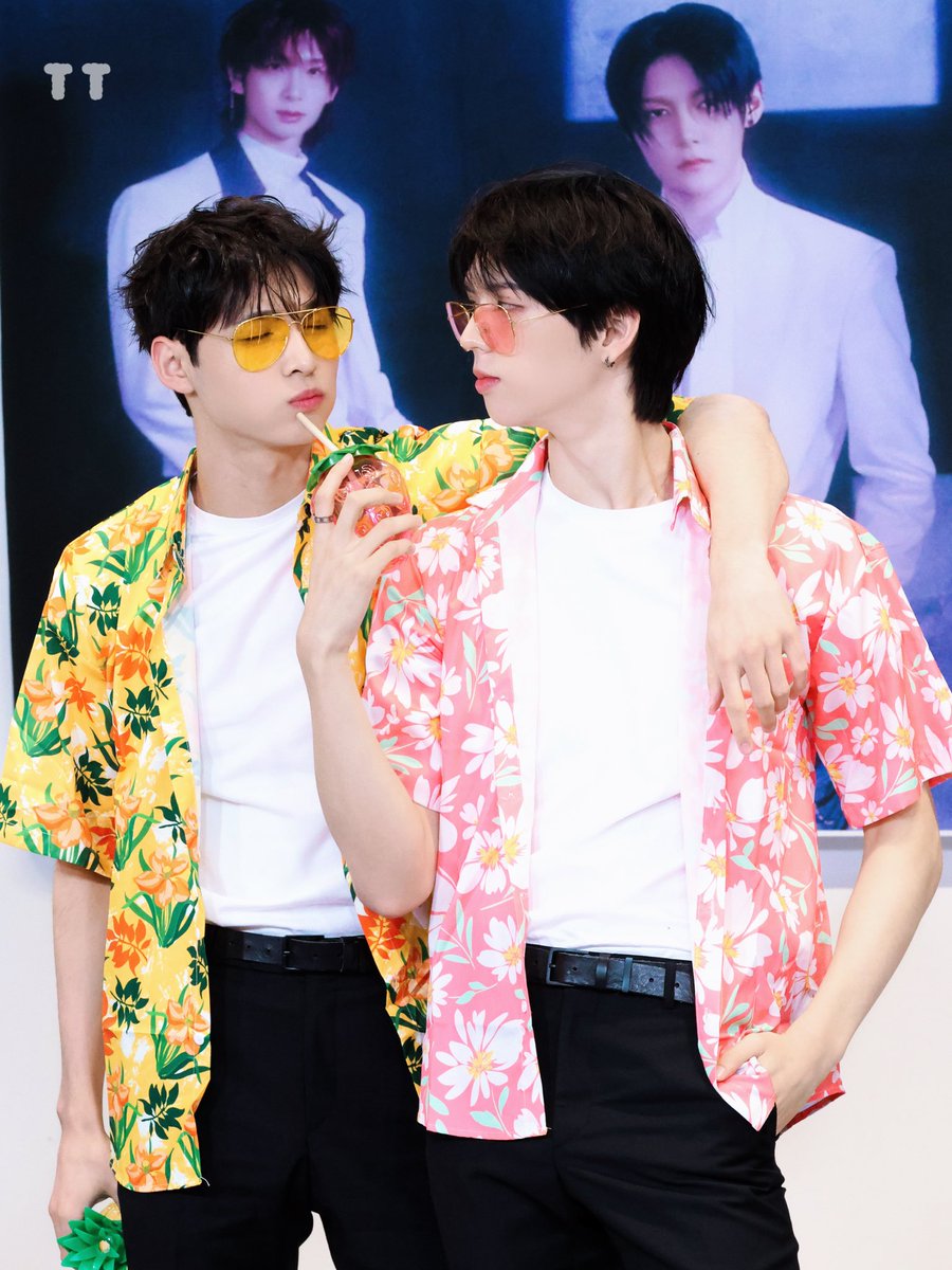 tt0827_'s tweet photo. 260702  애플 뮤직

#브라이언 #BRIAN #何廷威 #ブライア
#마카야 #MACKIAH 
#앰퍼샌드원 #AMPERSANDONE https://t.co/WMCIdQFLgZ