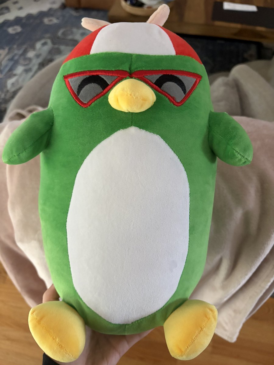 apollowept's tweet photo. he has arrived . https://t.co/xqJfB7dcnP