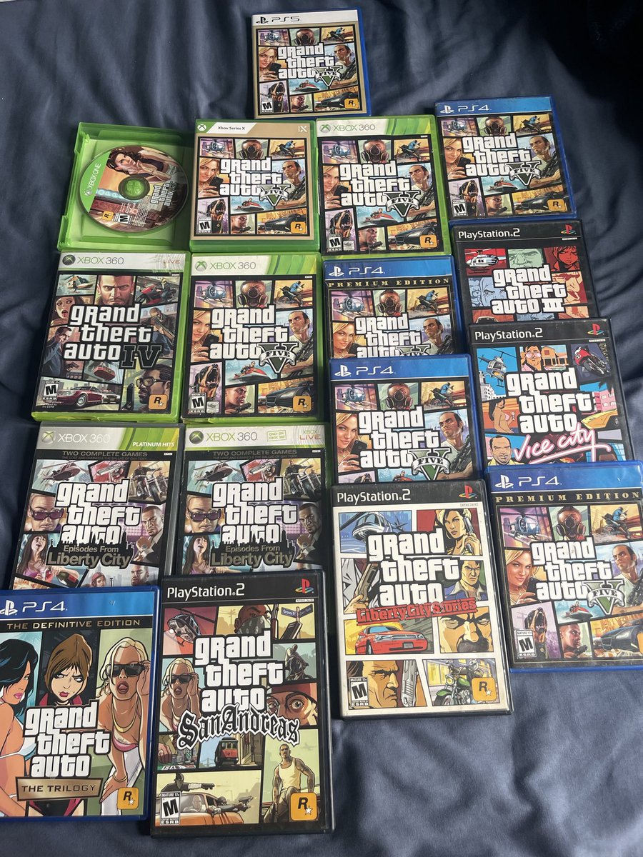thechamponq's tweet photo. So #Rockstargames dont wanna sell physical disk.Its not about the money for me as you can see if i collect or love a game ill buy it more then once #yourloss #boycottplaystation https://t.co/fNTE21anVl