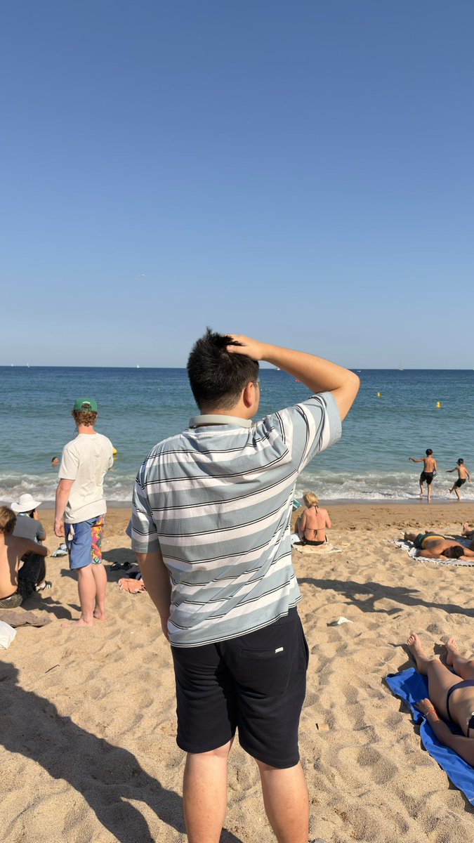 Tony10085364331's tweet photo. Barcelona, qué bonita eres. 🇪🇸 https://t.co/juFeajO2Mx
