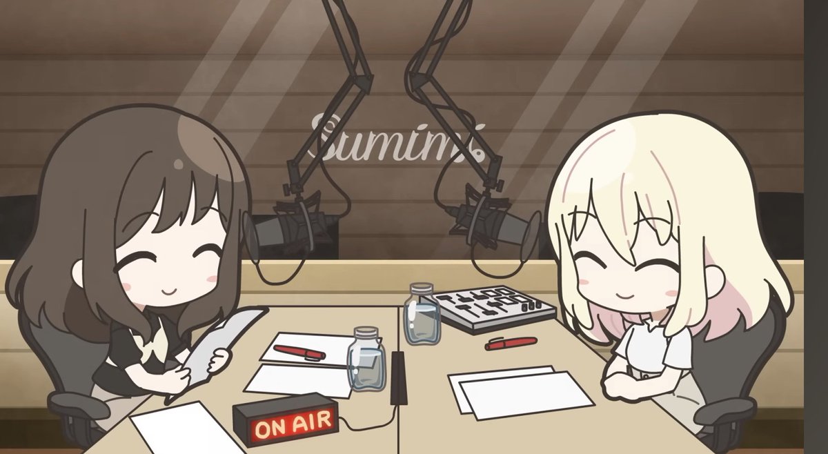3Hottan's tweet photo. 今日の元祖バンドリちゃん
第39話『＊＊＊＊＊＊』のお悩み相談室

チュチュ様とパレオがラジオをしていたのと同じスタジオで今度はSumimiがお悩み相談をしている。
エンディング曲に行く流れは絶妙なタイミングでしたね。

#元祖バンドリちゃん

東京MXでの放送が先週で終わっていて悲しい！ https://t.co/WGG1oCL5Ld