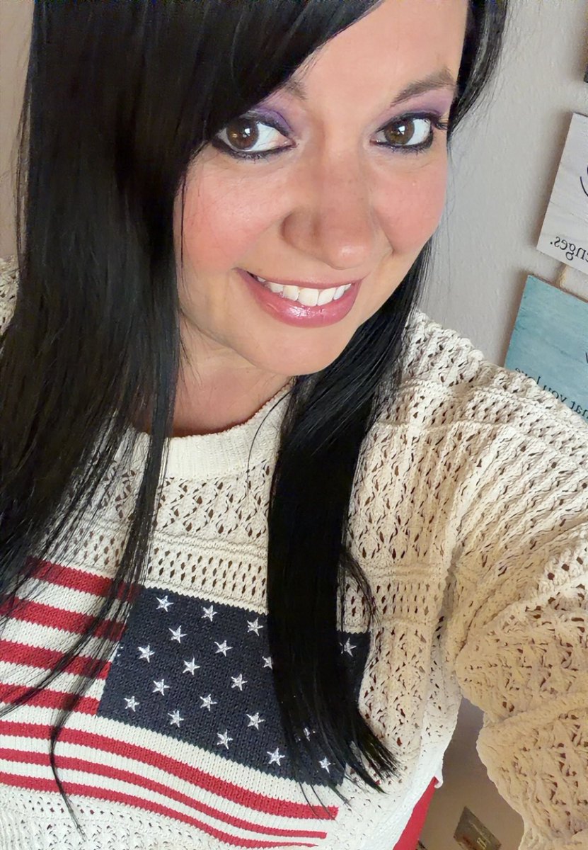 NatashaCL7's tweet photo. Freedom never goes out of style. https://t.co/7M7xLQk97E