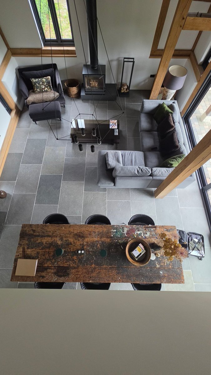 Chazzboogie's tweet photo. I still cant get ovet how well thought out this Airbnb was to be honest that table has mee I need that indoors https://t.co/XJSgbZzmXt