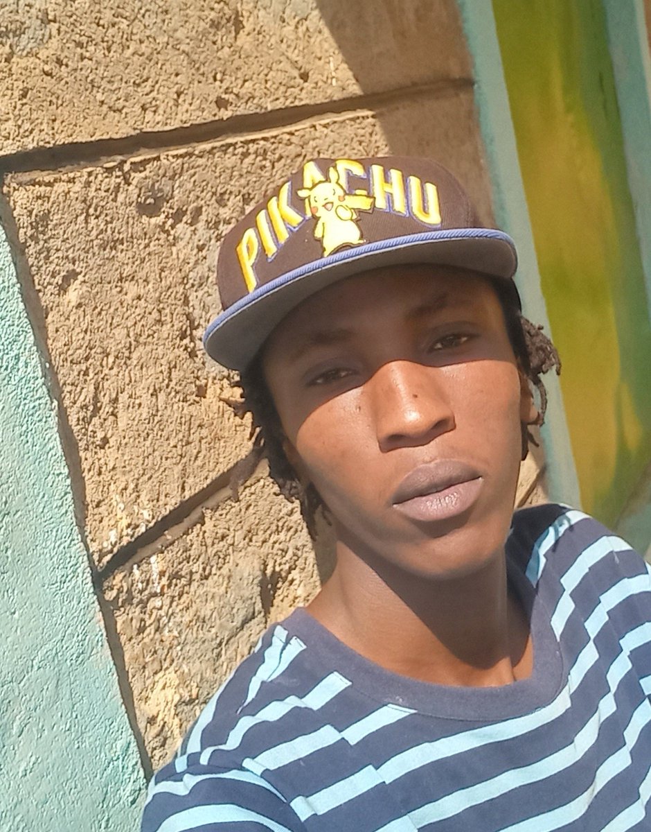 M_Sijui592272's tweet photo. Hey guys, kindly retweet widely. My cousin developed a mental illness a few months after engaging in drugs. We took him to rehab, received treatment for a few days before being discharged. Since last week, we haven't seen him, but we've received reports that he was seen eating grass in an undisclosed location. If you've seen him, please contact us: 0107198981 or support us through 0707293346