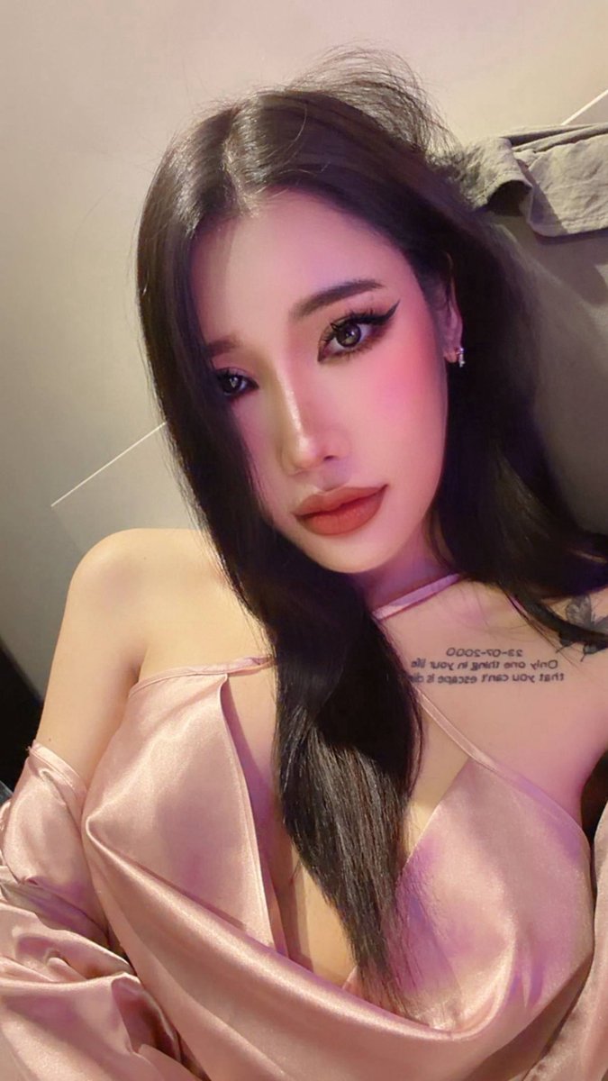 volk_araraquara's tweet photo. #lady_jeddah 
#lady_in_jeddah
#jeddah_ladyboy 
🐰💕 https://t.co/7CW82de72I