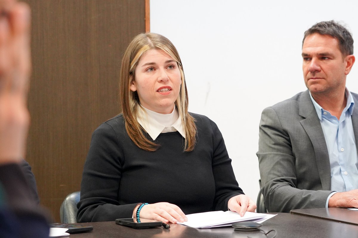 HCDiputadosBA's tweet photo. #Hoy | 🏛Se desarrolló la reunión ordinaria de la comisión de Juegos de Azar, Lotería y Prevención de la Ludopatía, presidida por la diputada @MicaOlivetto, en la que se trataron distintos proyectos. https://t.co/5pjdtNHrJG