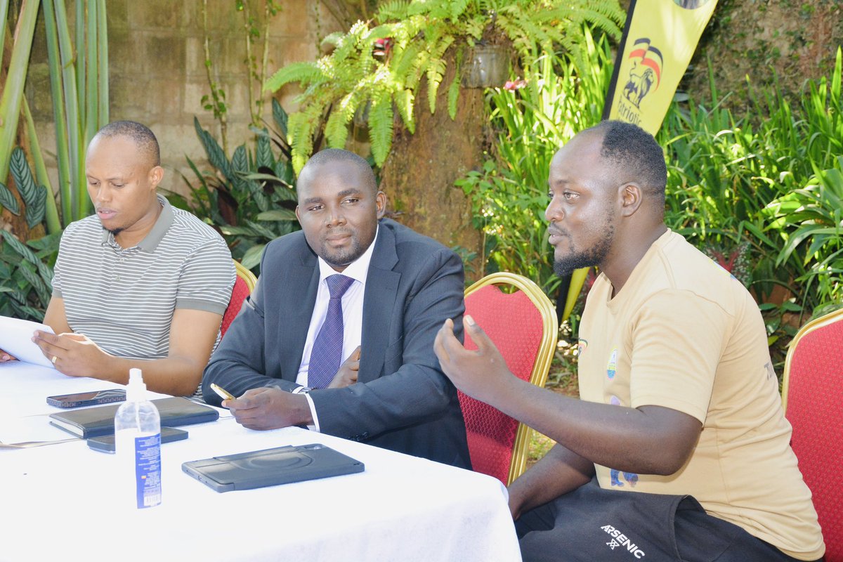 MwesigyeFranks's tweet photo. Today, the General Secretary of the Patriotic League of Uganda (PLU), Hon. @HonTwallafadil, met with PLU local leaders from Greater Luwero under their umbrella, “PLU Muntu Wawansi Greater Luwero.”

During the meeting, the General Secretary pledged to hold a general meeting in Luwero, where he will meet the entire group, listen to their concerns, and work towards resolving the political challenges they have been facing.